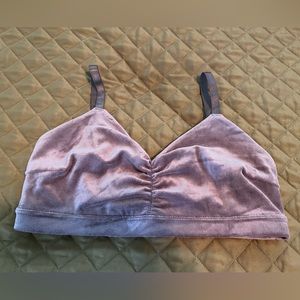 Velvet style sports bra